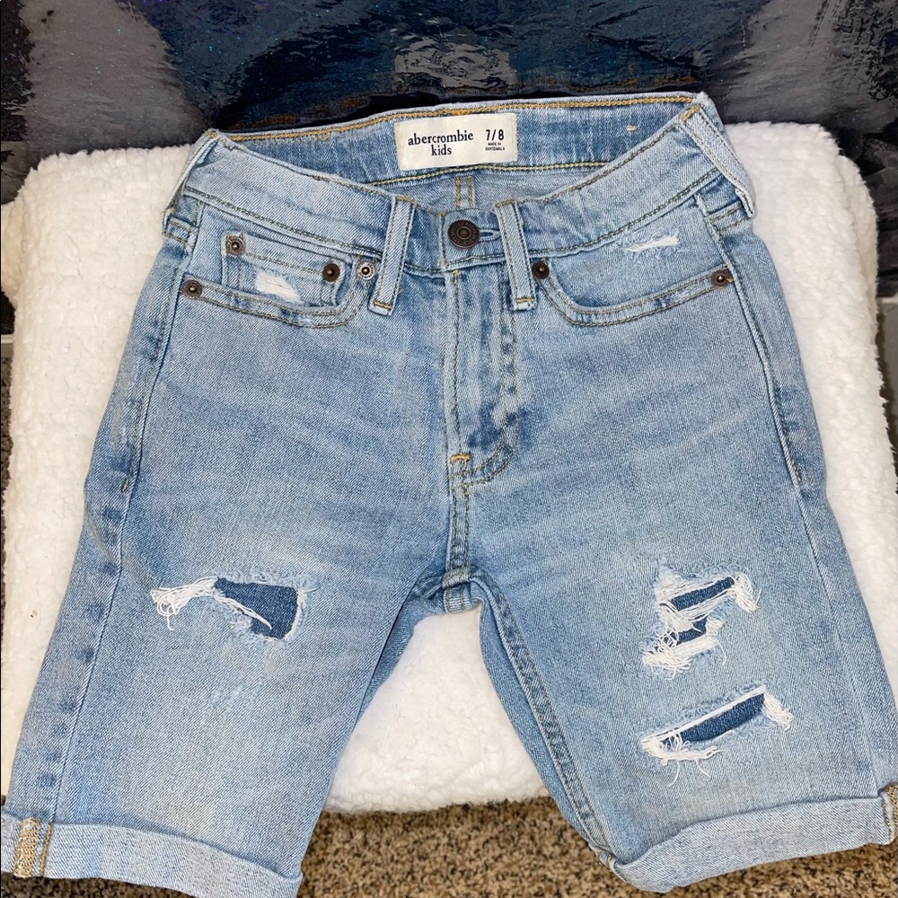 Abercrombie kids shorts